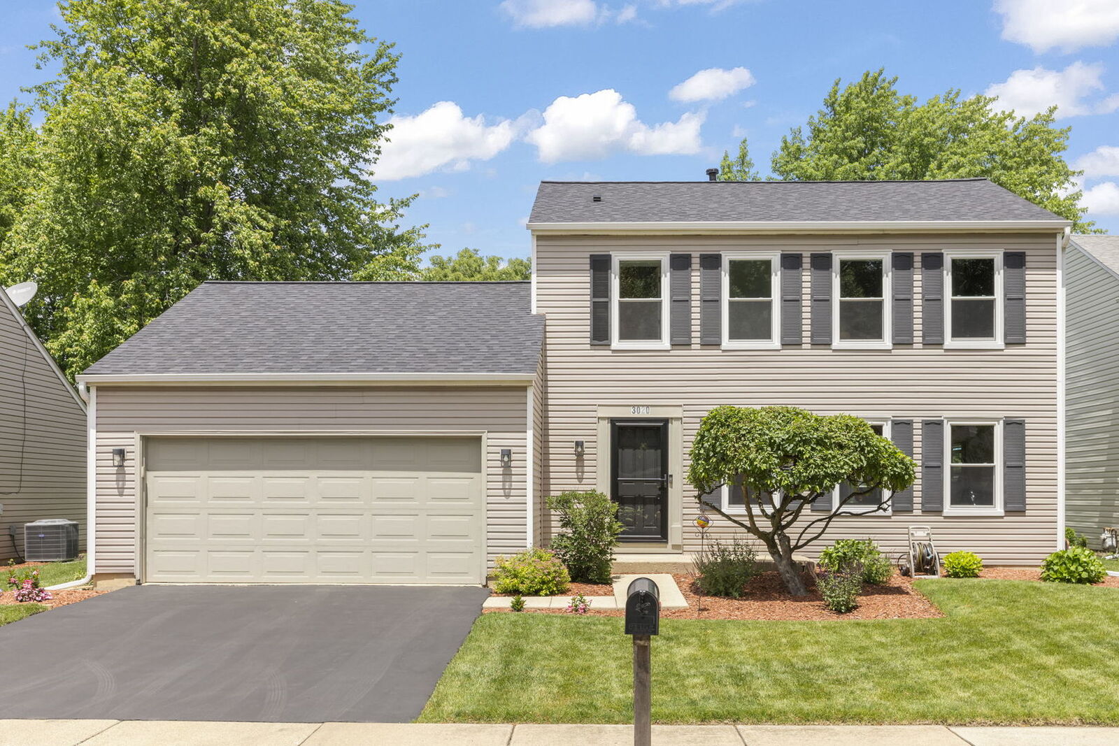Property Photo:  3020 Middlebury Court  IL 60504 