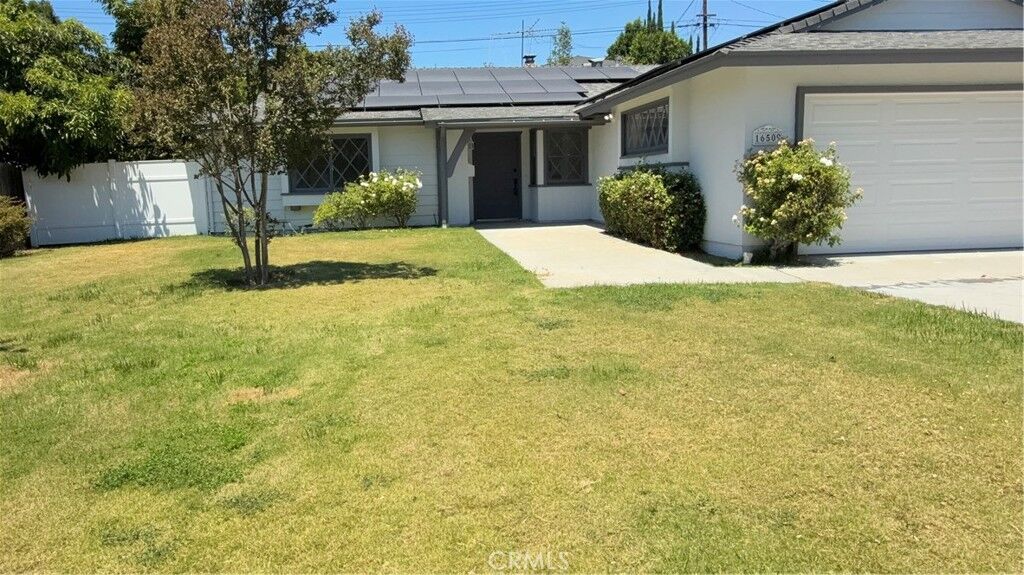 Property Photo:  16509 Shamhart  CA 91344 