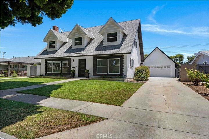Property Photo:  530 Stanford Avenue  CA 92831 
