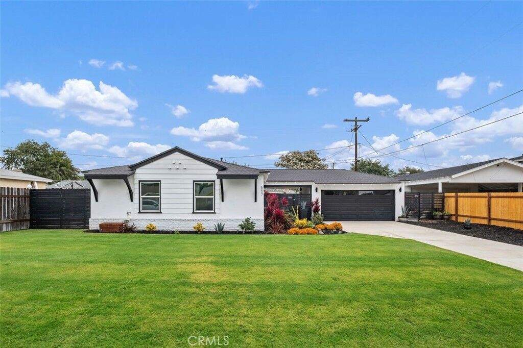 Property Photo: 557 S Rosalind CA 92869