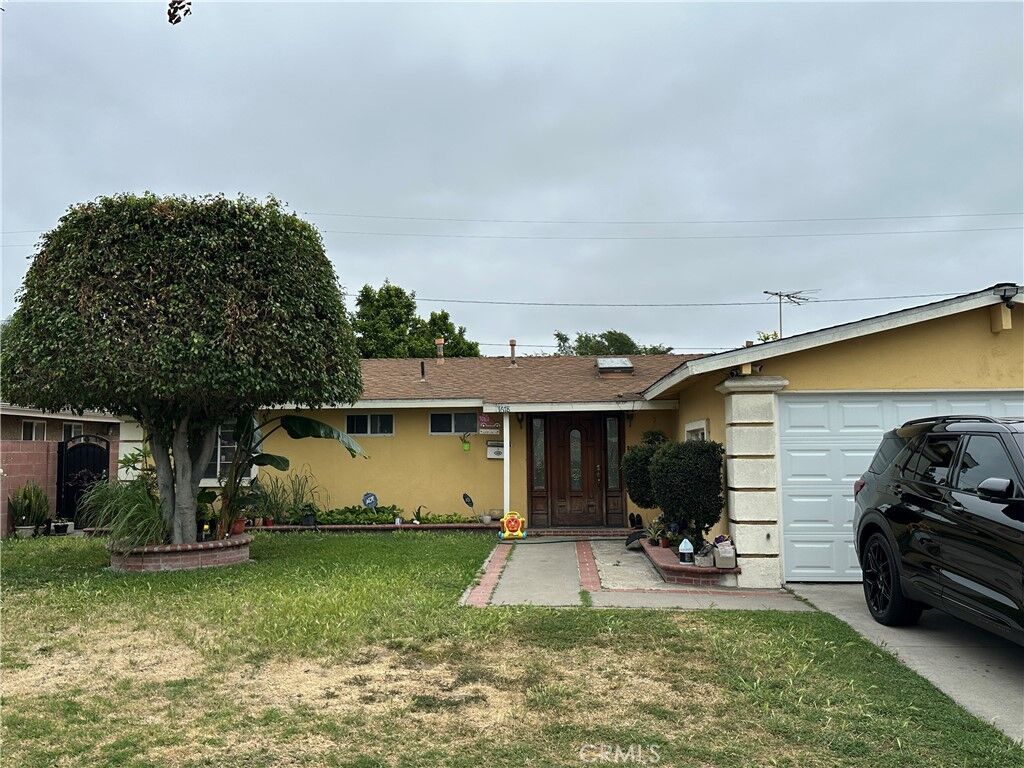 Property Photo:  1678 W Crone  CA 92802 
