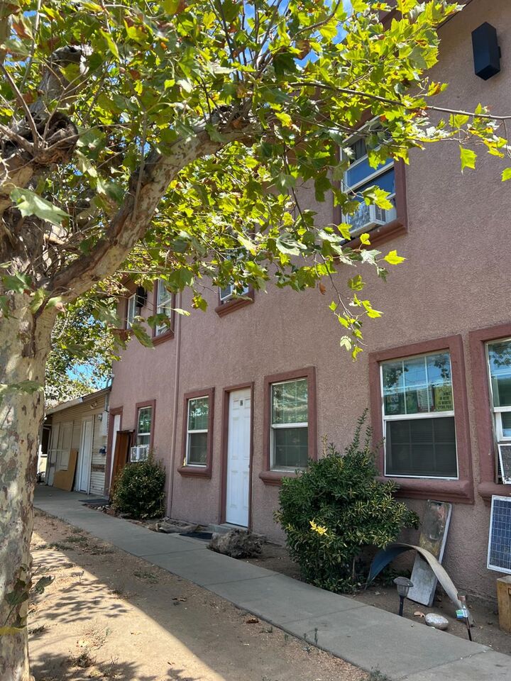 Property Photo: 31 E 3rd Street CA 95901