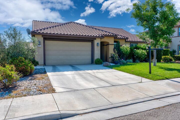 Property Photo:  274 North Street  CA 93635 