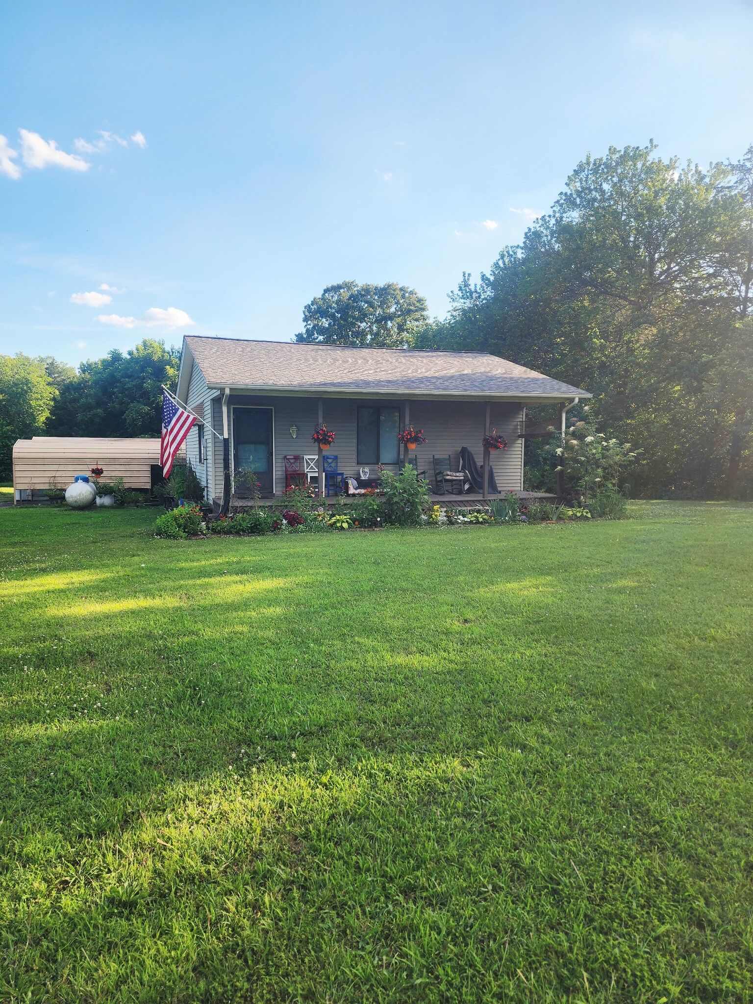 Property Photo:  5040 Sharpsville Rd  TN 37130 