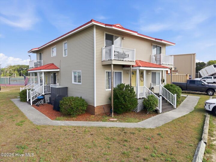 Property Photo: 133 SE 48th Street NC 28465