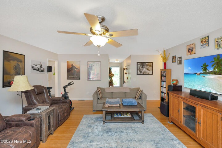 Property Photo: 315 Sandhills Circle NC 28374