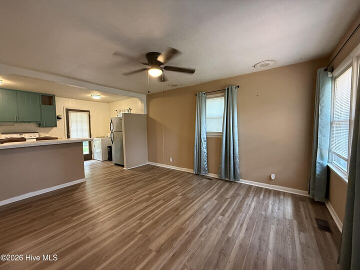 Property Photo: 121 Almar Street GA 30668