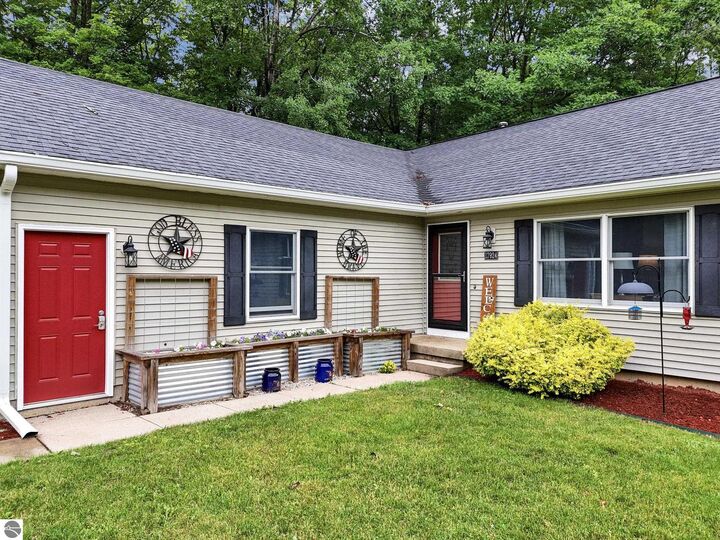 Property Photo: 17924 River Bluffs Drive MI 49639