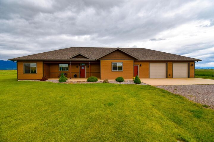 Property Photo: 40800 Stinger Road MT 59864