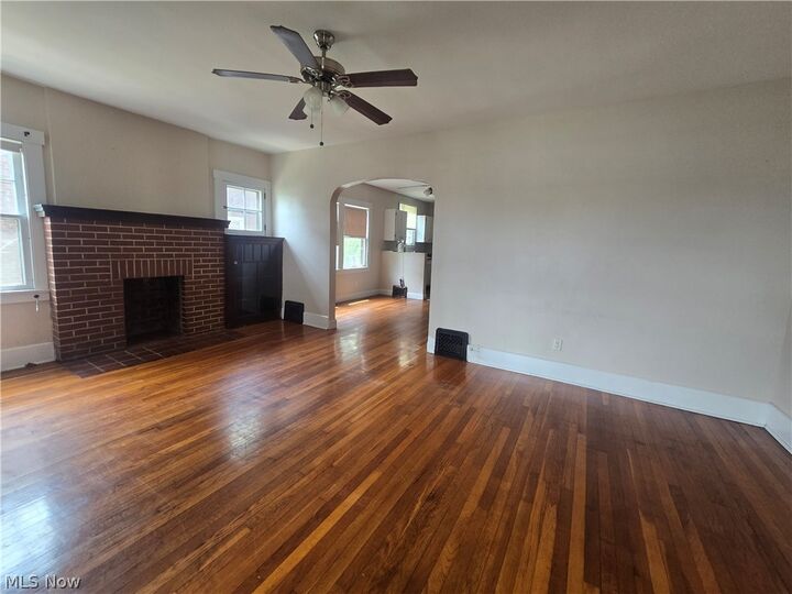 Property Photo:  1872 Cordova Avenue  OH 44504 