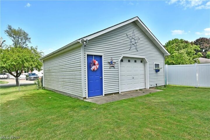 Property Photo:  632 Chestnut Street  OH 44030 