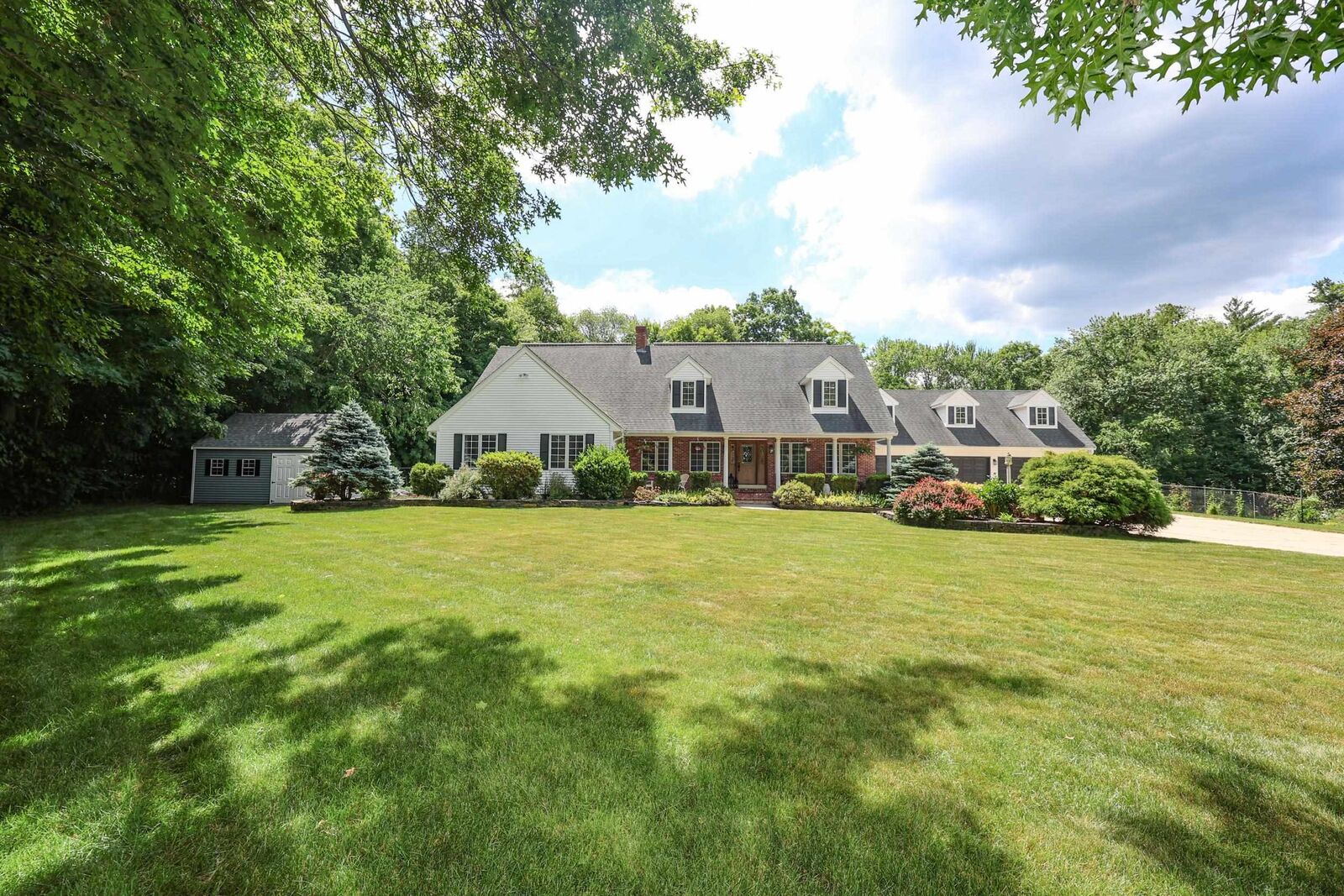 Property Photo:  4 Cheney Lane  NH 03865 