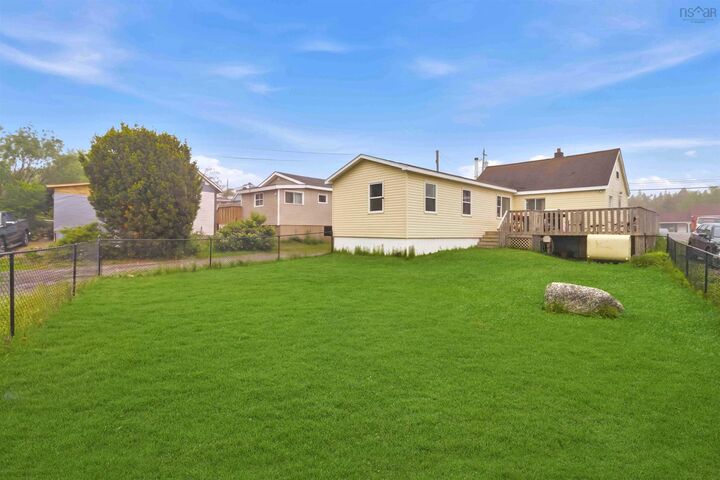 Property Photo:  865 Prospect Road  NS B3T 1P4 