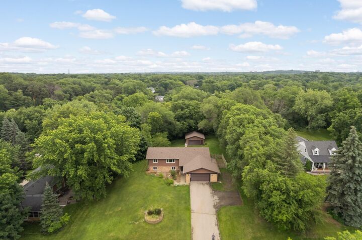Property Photo:  5139 Woodhill Road  MN 55345 