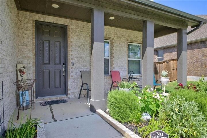 Property Photo:  1748 Everglades Drive  TX 75126 