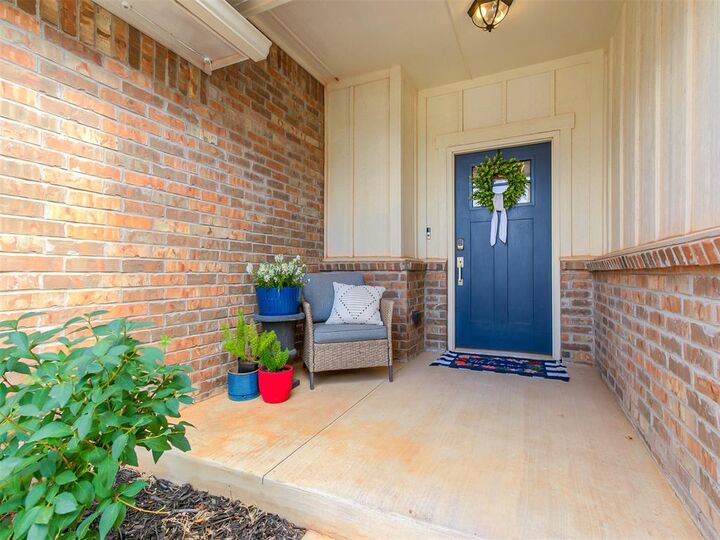 Property Photo:  8209 NW 151st Terrace  OK 73013 