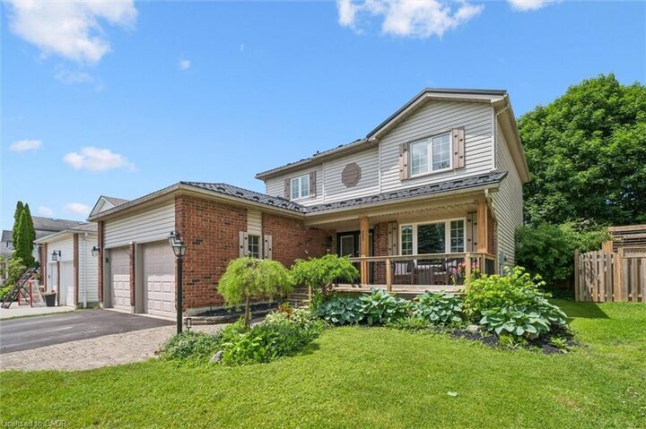Property Photo: 729 Woodhill Drive ON N1M 3M8