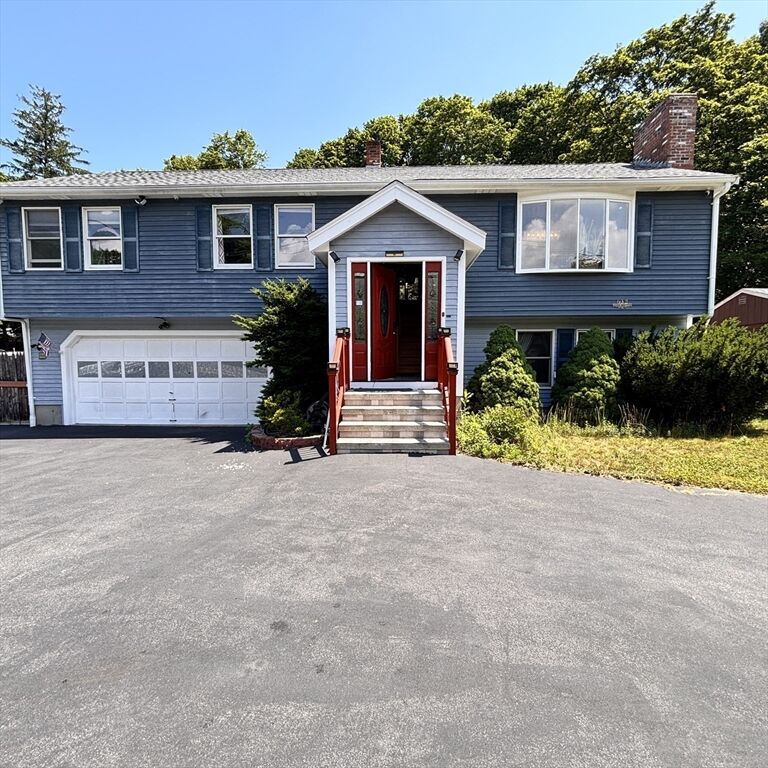 Property Photo:  612 North St  MA 02189 