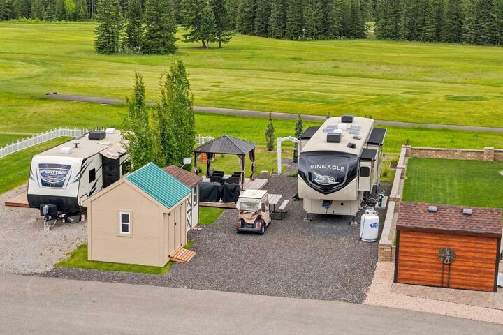 Property Photo: 32351 Range Road 55 126 AB T0M 1X0