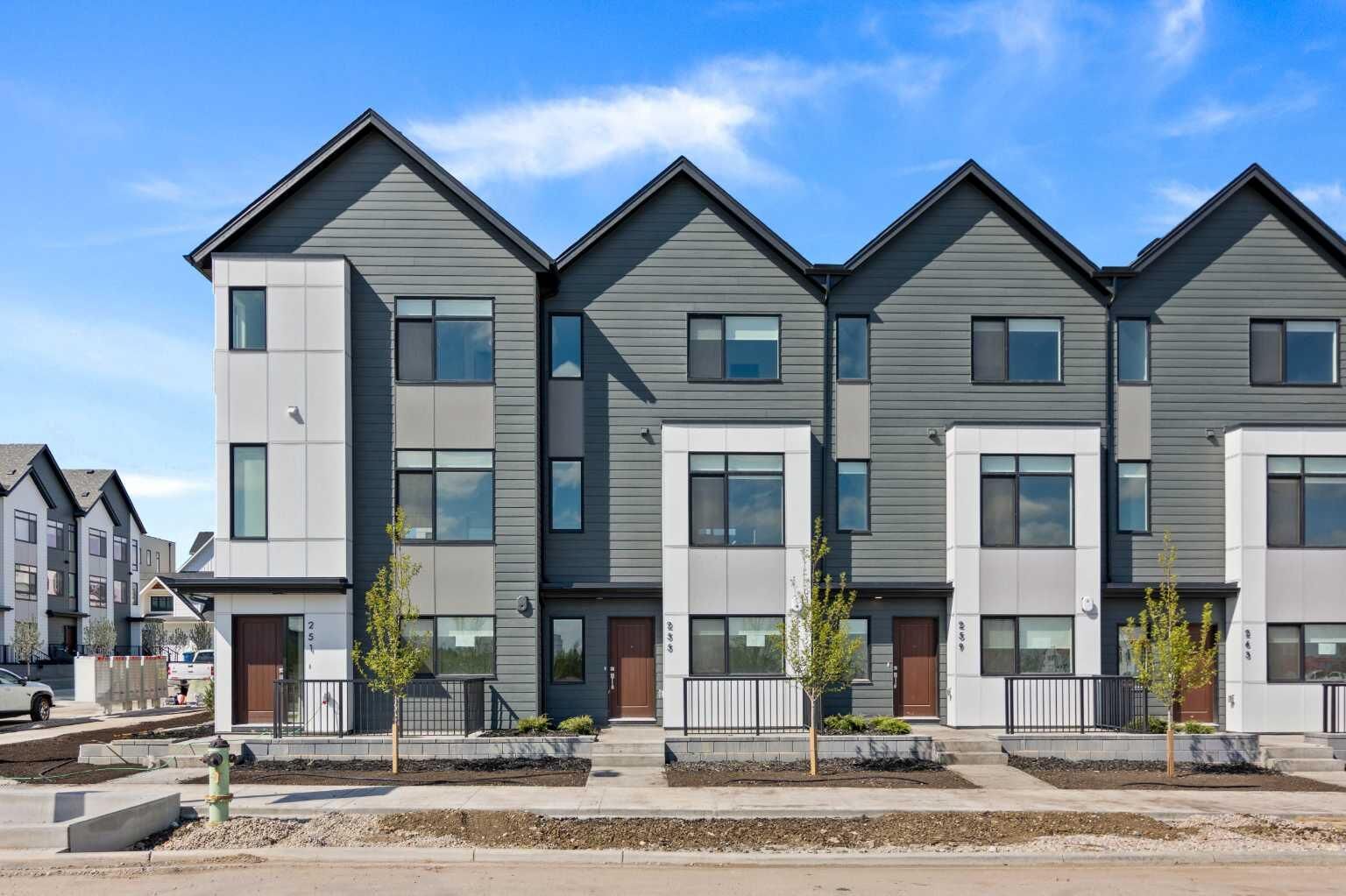 Property Photo: 132 Quesnay Wood Link SW AB T3E 8H6