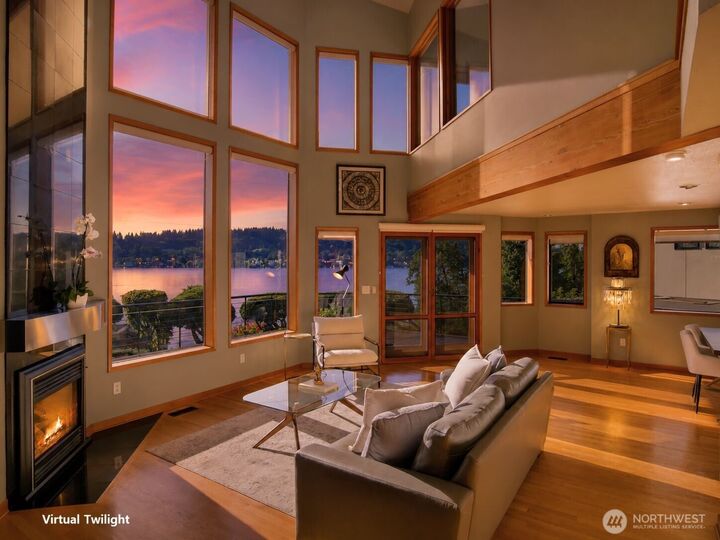Property Photo: 3310 Lake Washington Boulevard N WA 98056