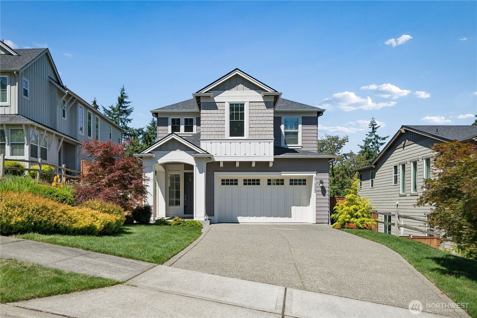 Property Photo: 31333 43rd Place SW WA 98023