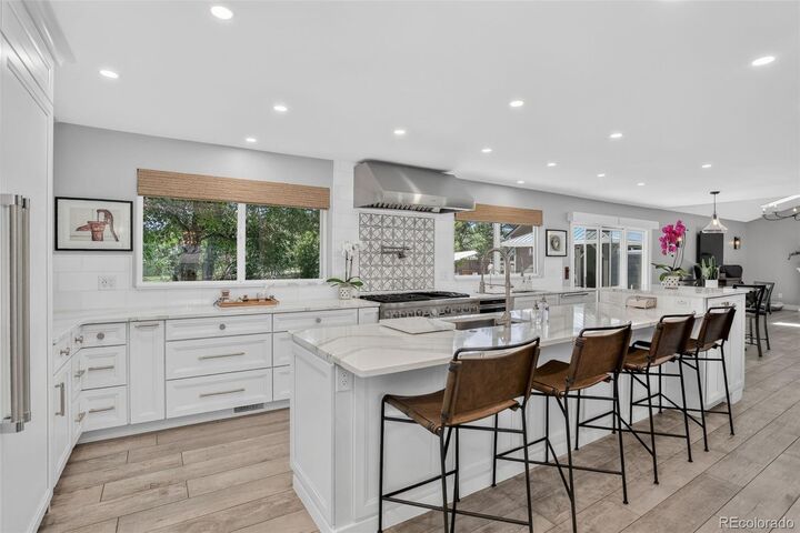 Property Photo: 1507 S Seibert Court CO 80027