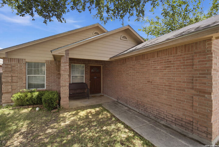 Property Photo: 10631 Shaencrest TX 78254