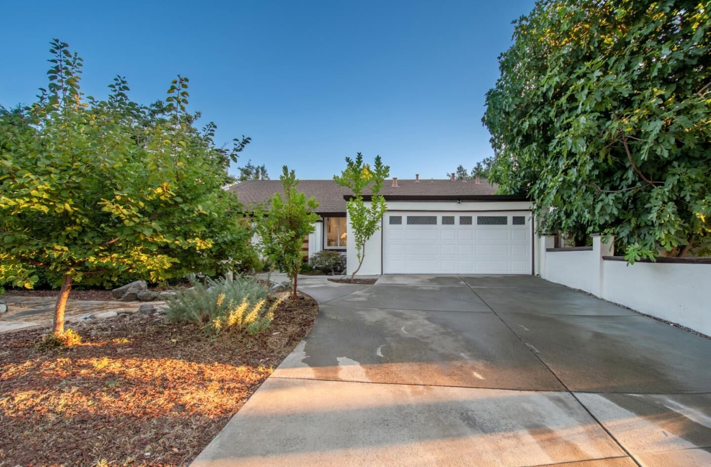 Property Photo:  7131 Via Maria  CA 95139 