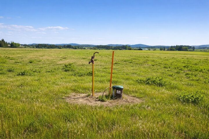 Property Photo: 46xx Bittrich-Antler Rd WA 99006