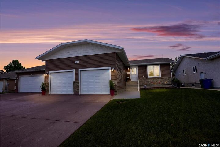 Property Photo: 15 Marigold Crescent SK S6J 1L2