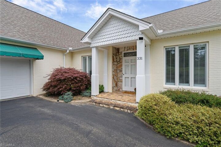 Property Photo:  331 Valleyview Drive  NC 27030 