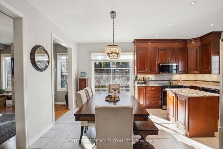 Property Photo: 197 Quinlan Court ON L9T 7A2
