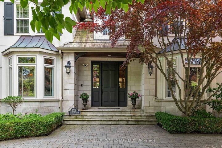 Property Photo:  122 Lisonally Court  ON L6L 6P2 