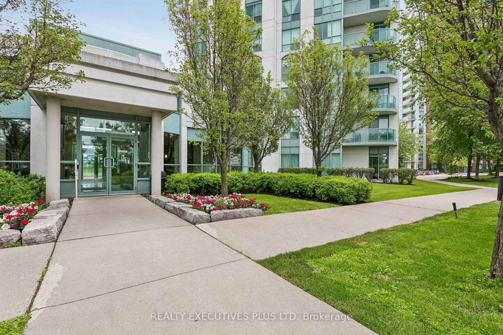Property Photo:  4850 Glen Erin Drive 1902  ON L5M 7S1 