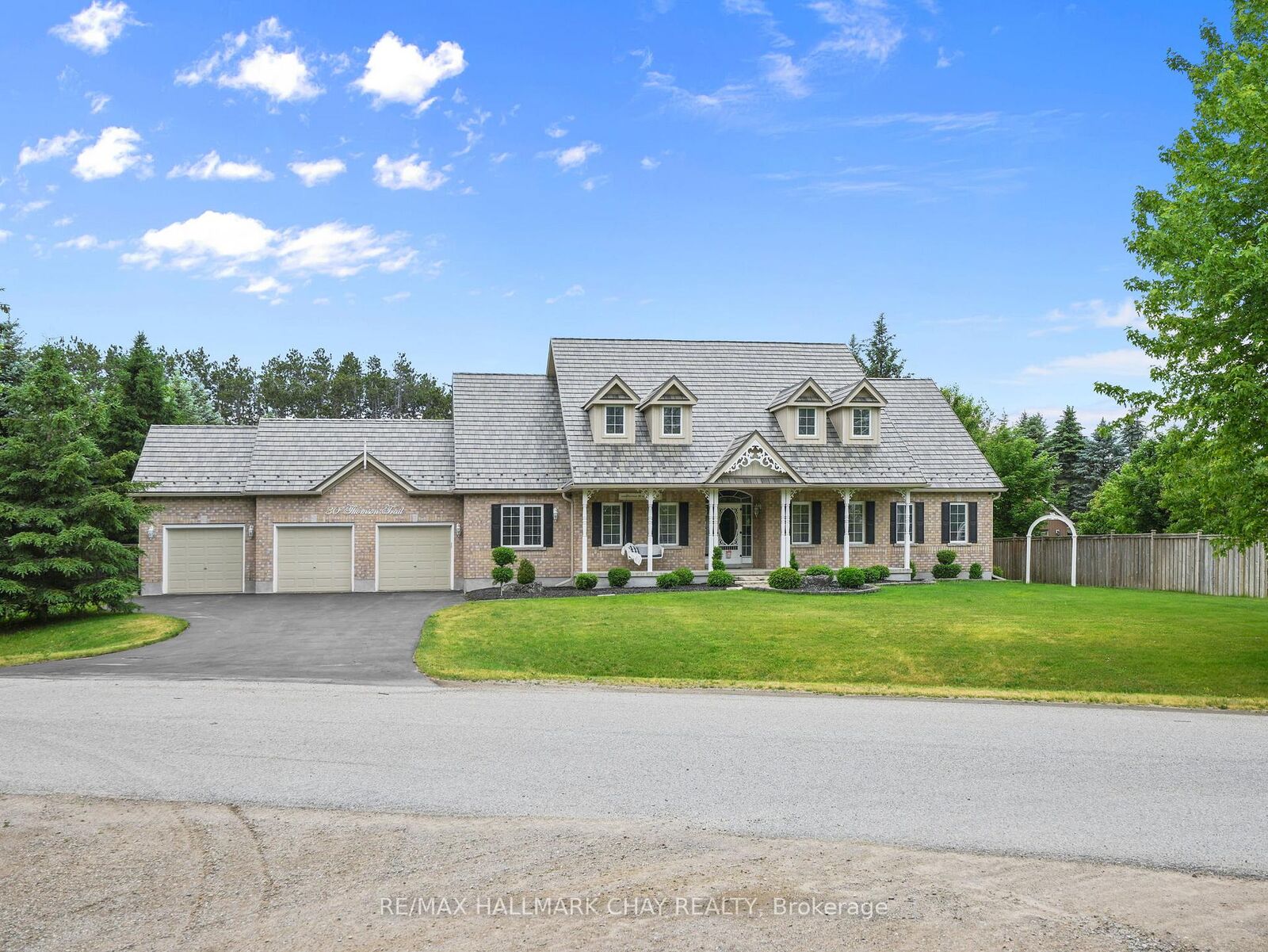 Property Photo: 30 Thomson Trail ON L0N 1M0