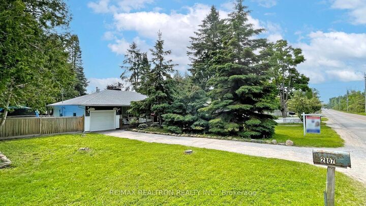 2807 25th Side Road — photo 1