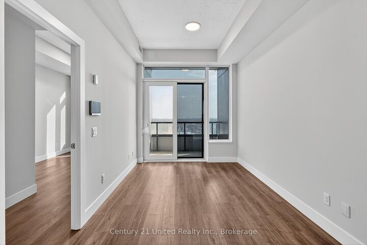 Property Photo:  80 Bond Street E 1306  ON L1G 0E6 