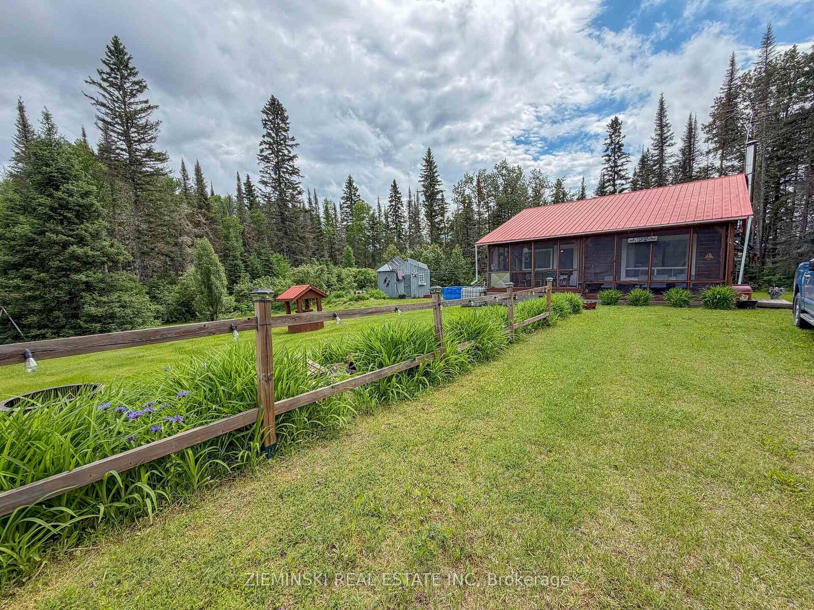 Property Photo: 22 Rapids Avenue ON P0L 1C0