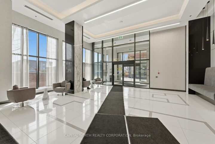Property Photo: 99 Eagle Rock Way 524 ON L6A 5A7