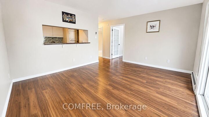 Property Photo: 270 Brittany Drive 214 ON K1K 4M3