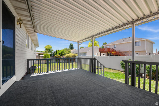 Property Photo: 1311 N 2925 W UT 84041