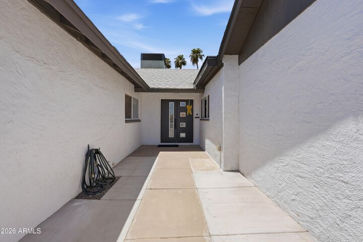 Property Photo:  2638 S Brooks Circle  AZ 85202 