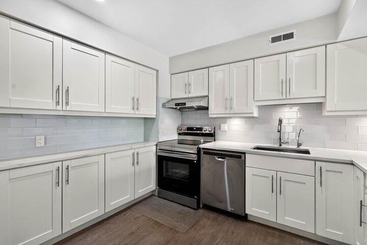 Property Photo:  7330 Coronado Drive  BC V5A 1R1 