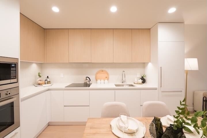 Property Photo:  588 Harrison Avenue 113  BC V3J 3Z6 