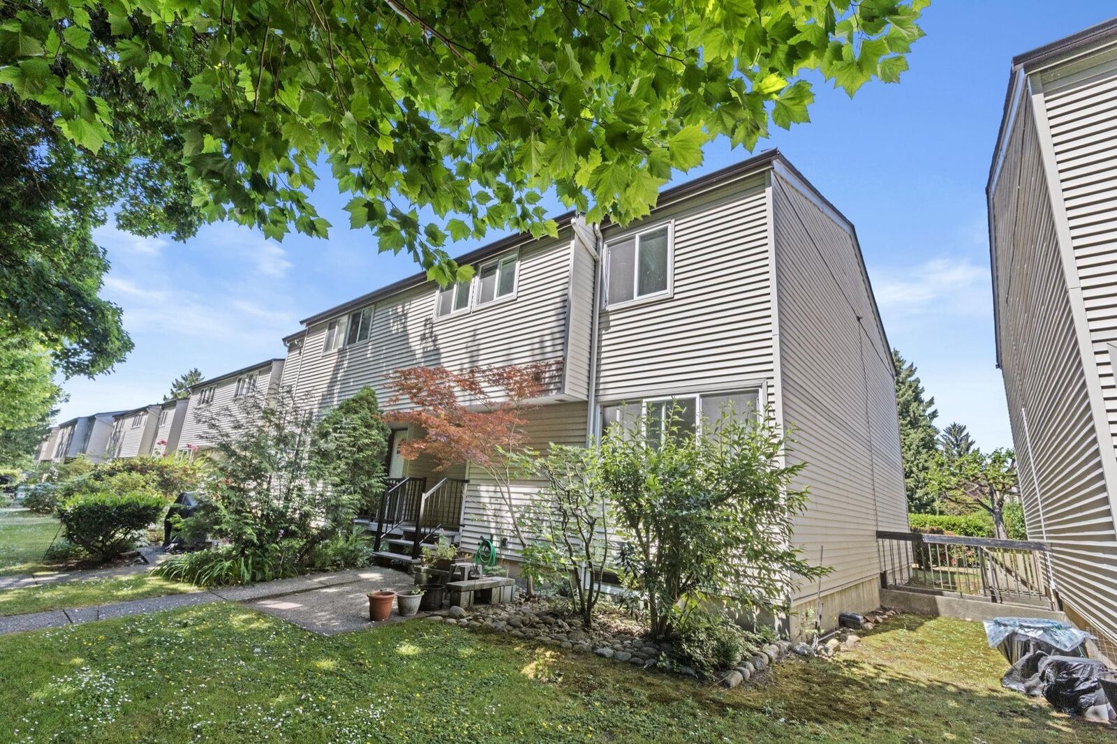 Property Photo: 3461 E 49th Avenue 122 BC V5S 1M3
