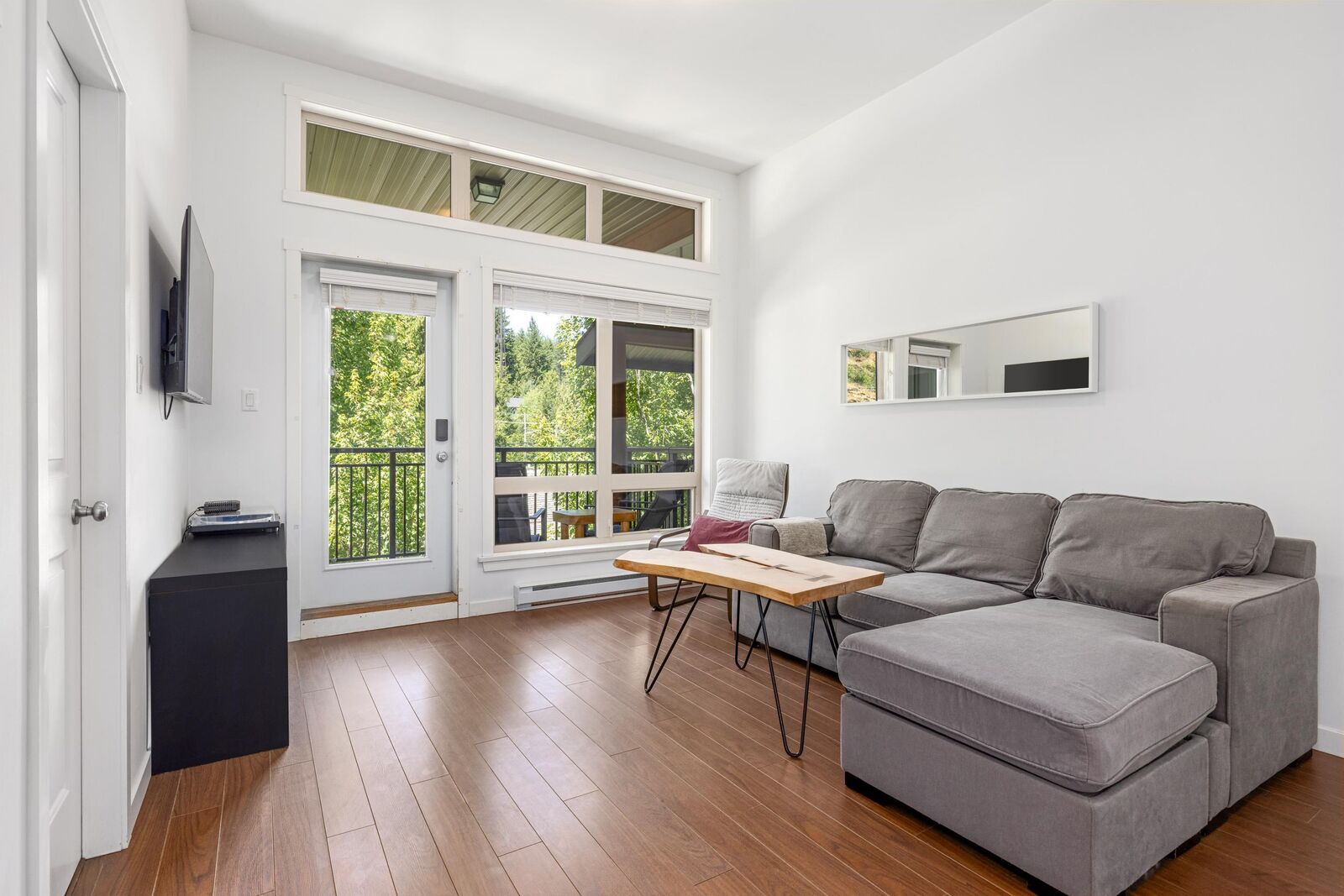 Property Photo: 7450 Prospect Street 7 BC V0N 2L1