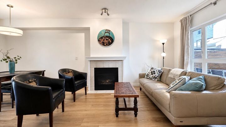 Property Photo: 915 Tobruck Avenue 13 BC V7P 1V9