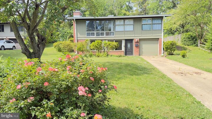 Property Photo:  7819 Sycamore Drive  VA 22042 