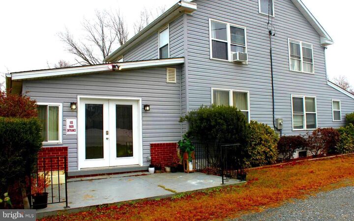 Property Photo: 6213 Shady Side Road MD 20764